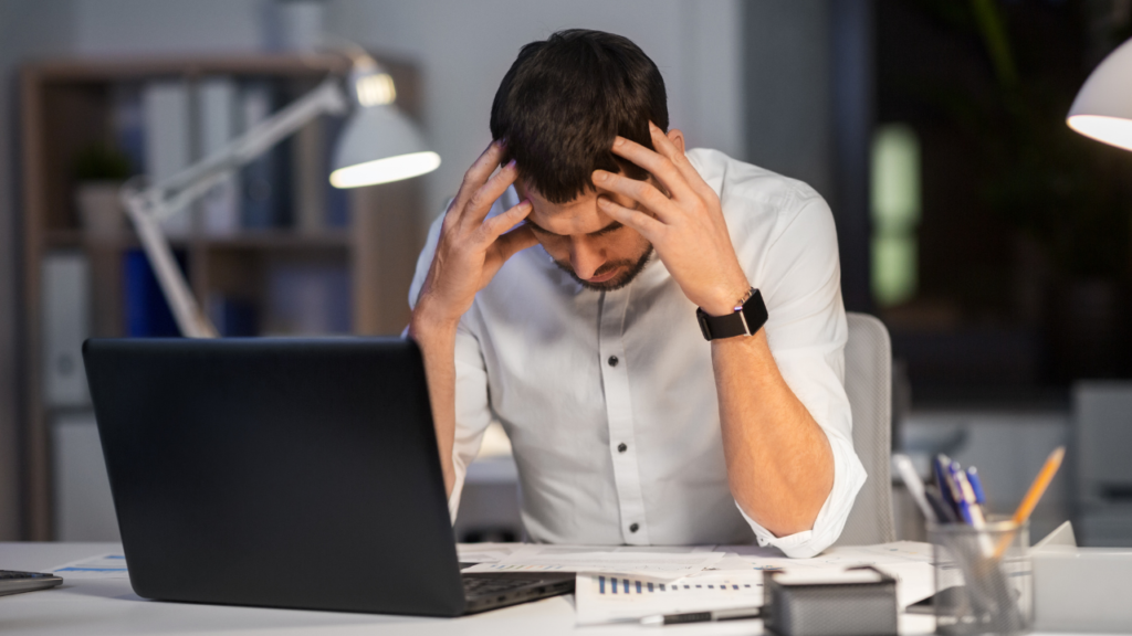 Empreendedorismo Online: Como Superar os Maiores Desafios com Estratégia, Persistência e Propósito