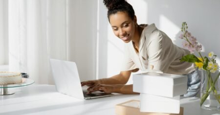 Ideias de Negócios Online Que Você Pode Tocar de Casa